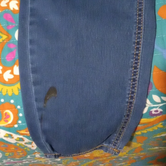 Forever 21 jeans - Picture 2 of 3